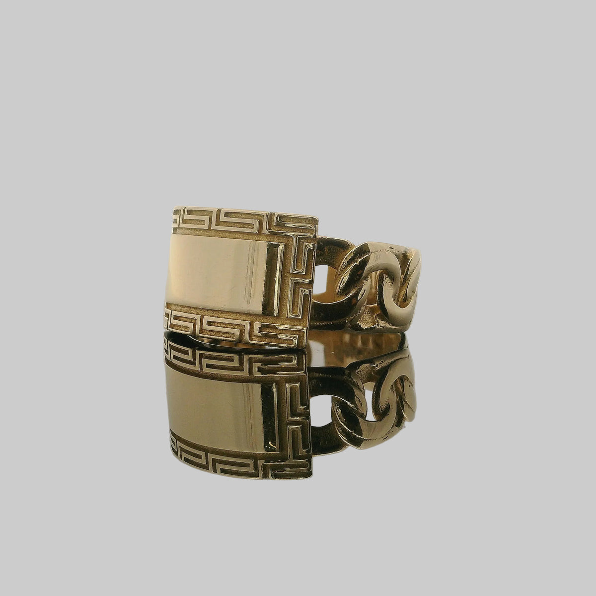 ANILLO DE ORO CON DISEÑO GEOMÉTRICO 14K