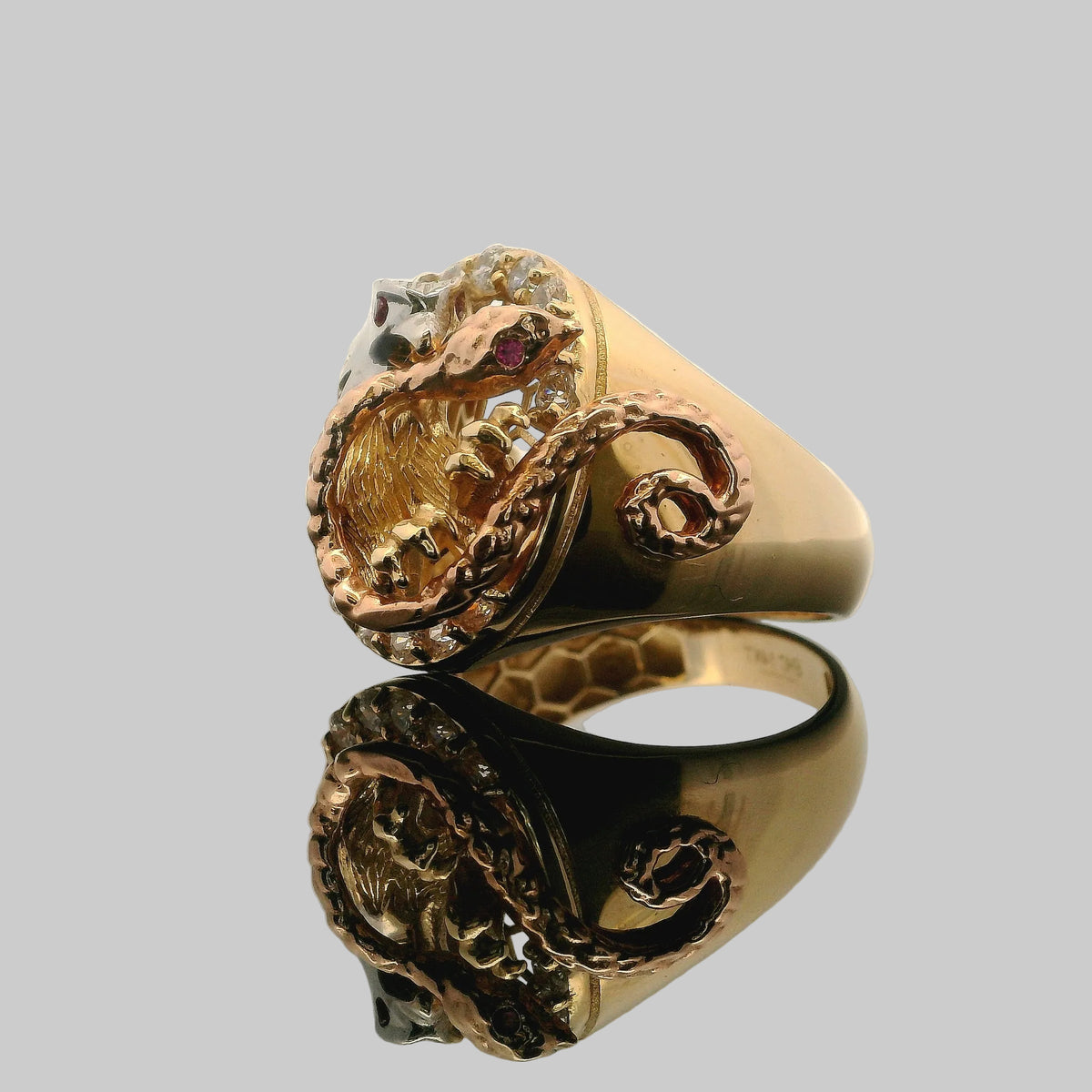 ANILLO DE ÁGUILA EN ORO 14K