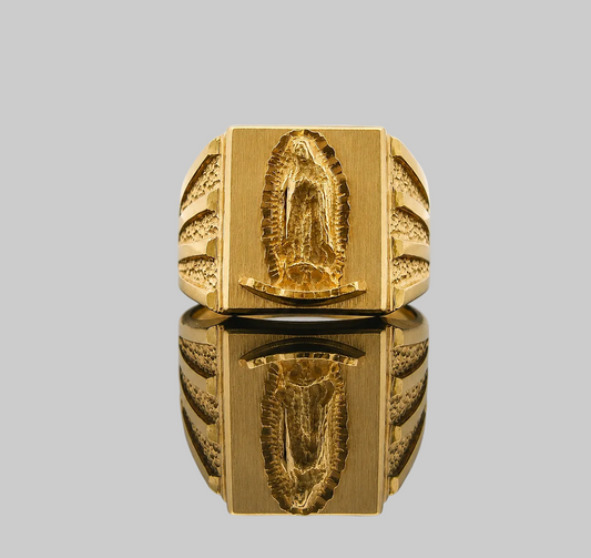 ANILLO VIRGEN DE GUADALUPE CON DETALLES LATERALES EN ORO 14K
