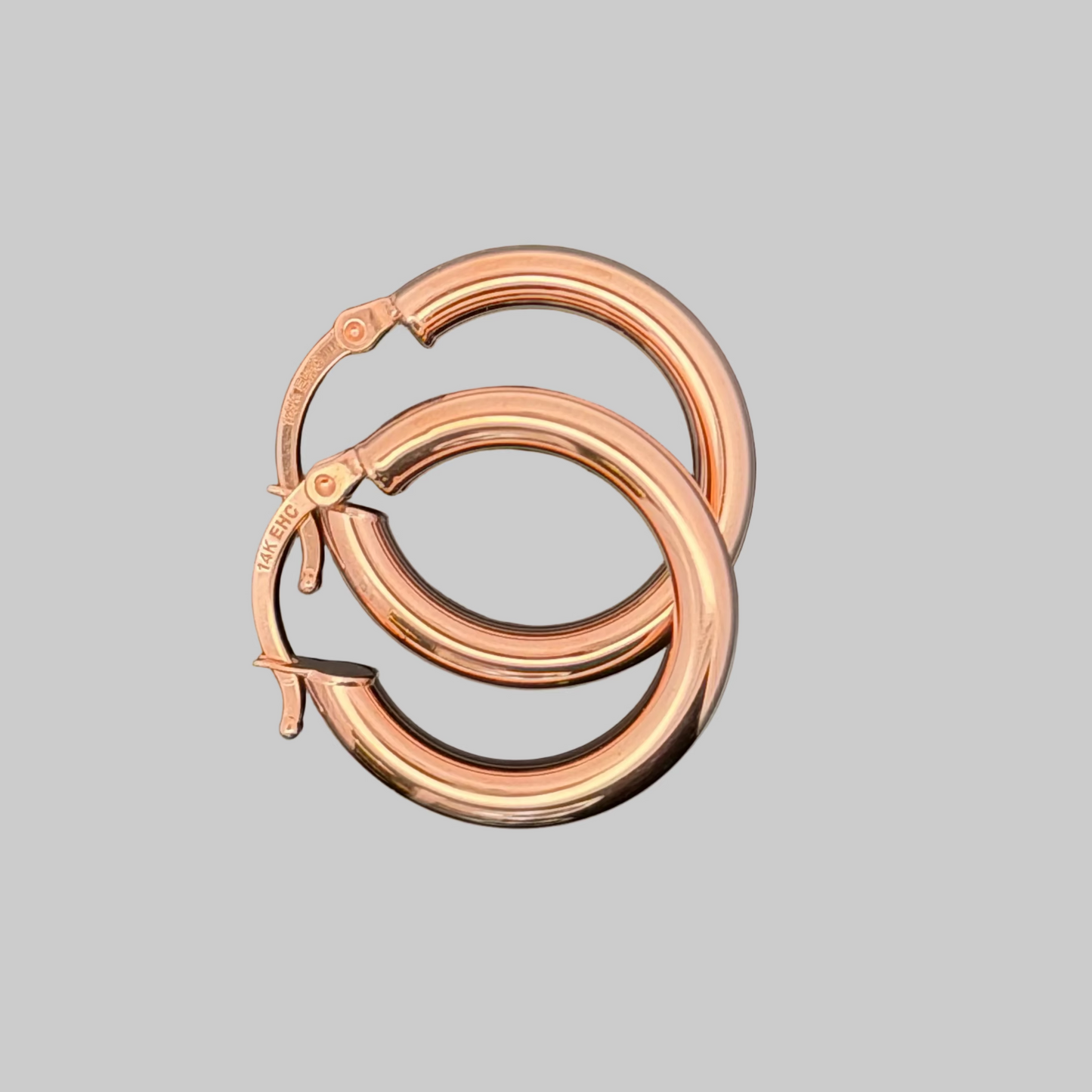 Arracada en oro rosa
