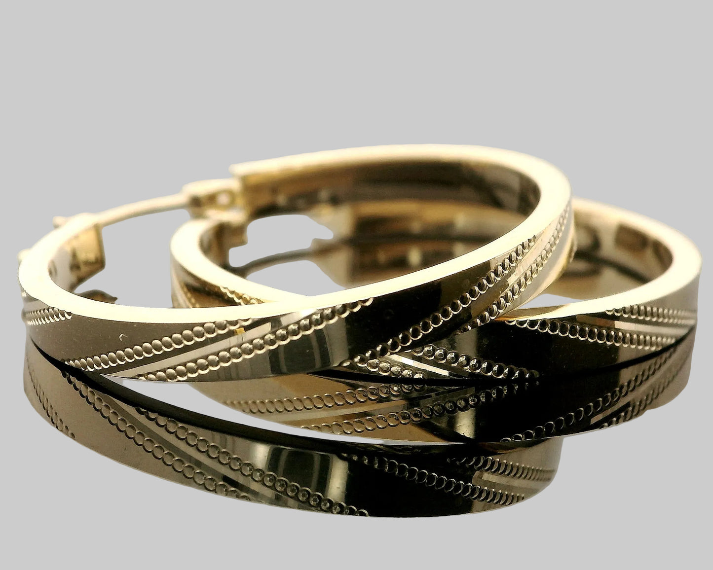 Arracadas de oro amarillo