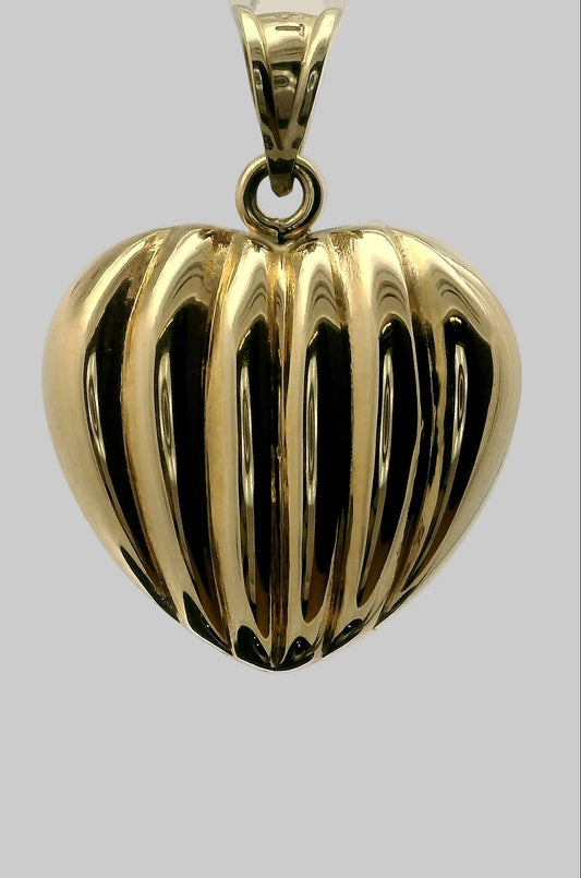 DIJE EN FORMA DE CORAZÓN 14K