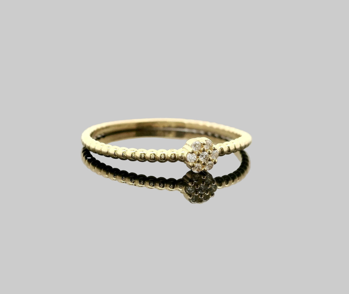 Anillo flor central