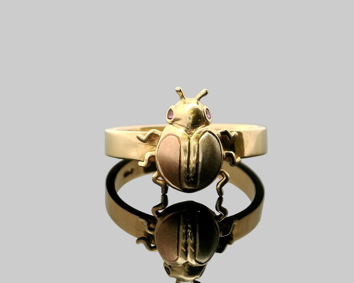 Anillo escarabajo
