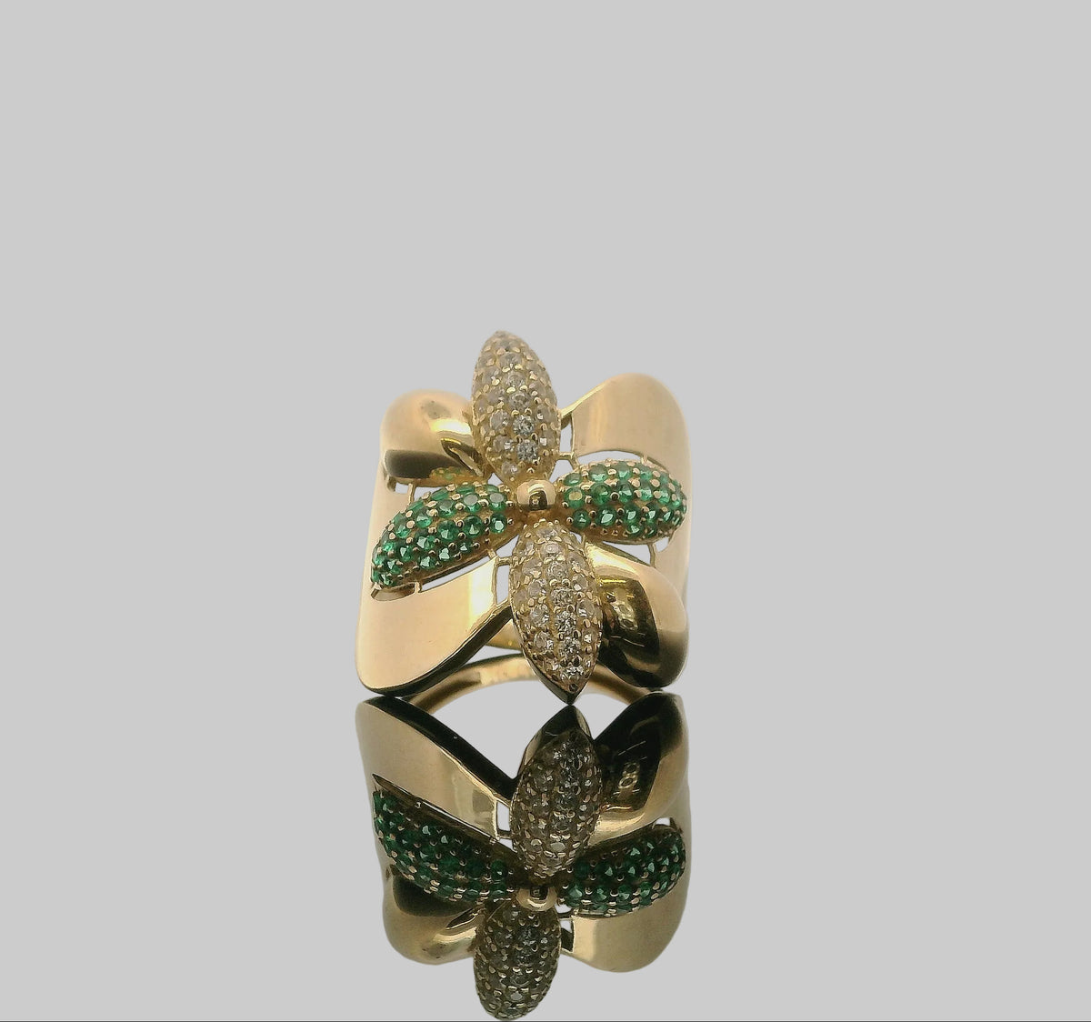 ANILLO DE FLOR CON ZIRCONIAS 14K