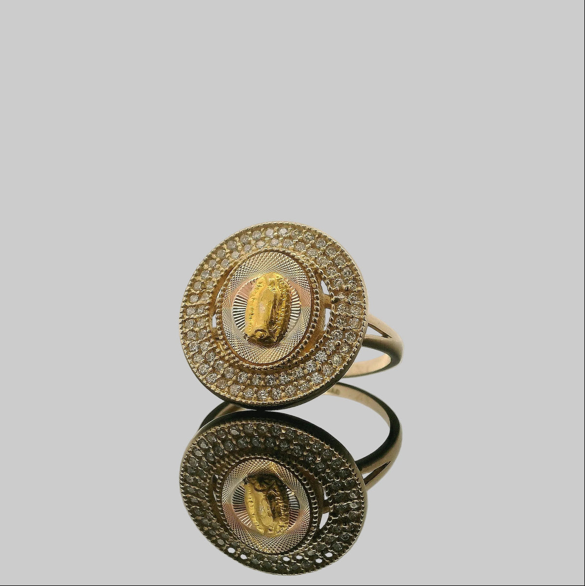 ANILLO MEDALLÓN DE LA VIRGEN DE GUADALUPE EN ORO 14K